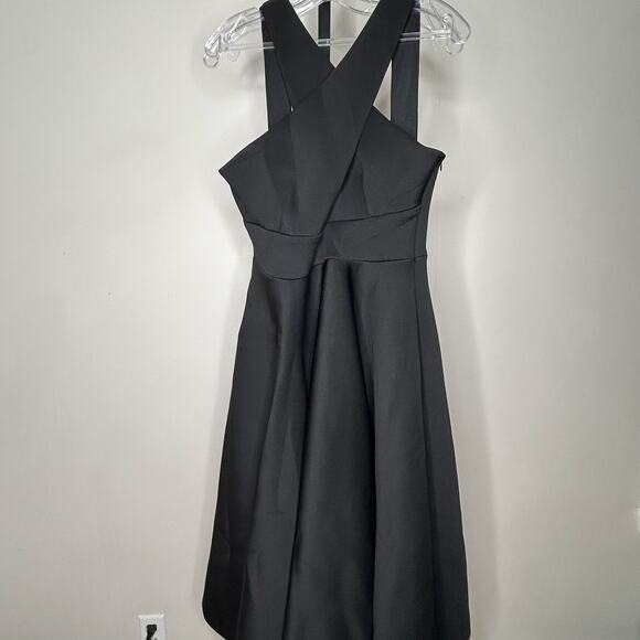 Quiz keyhole Dress- size 8- scuba material cross front full skirt stretch black - Picture 2 of 4